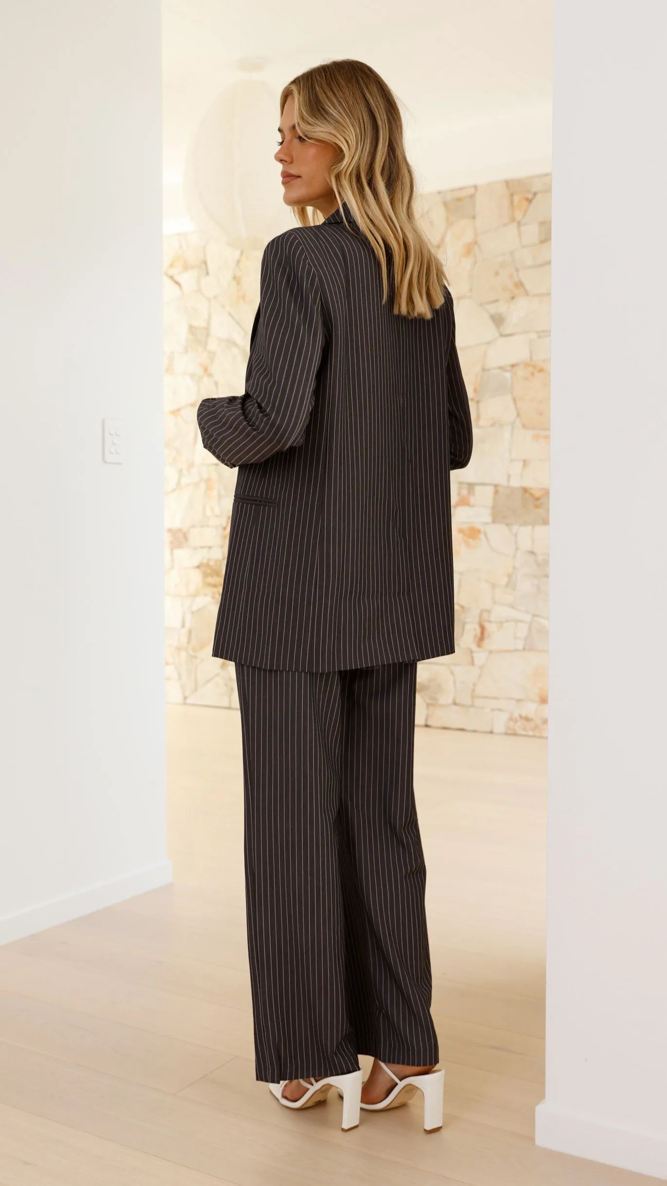 Maya Blazer - Charcoal