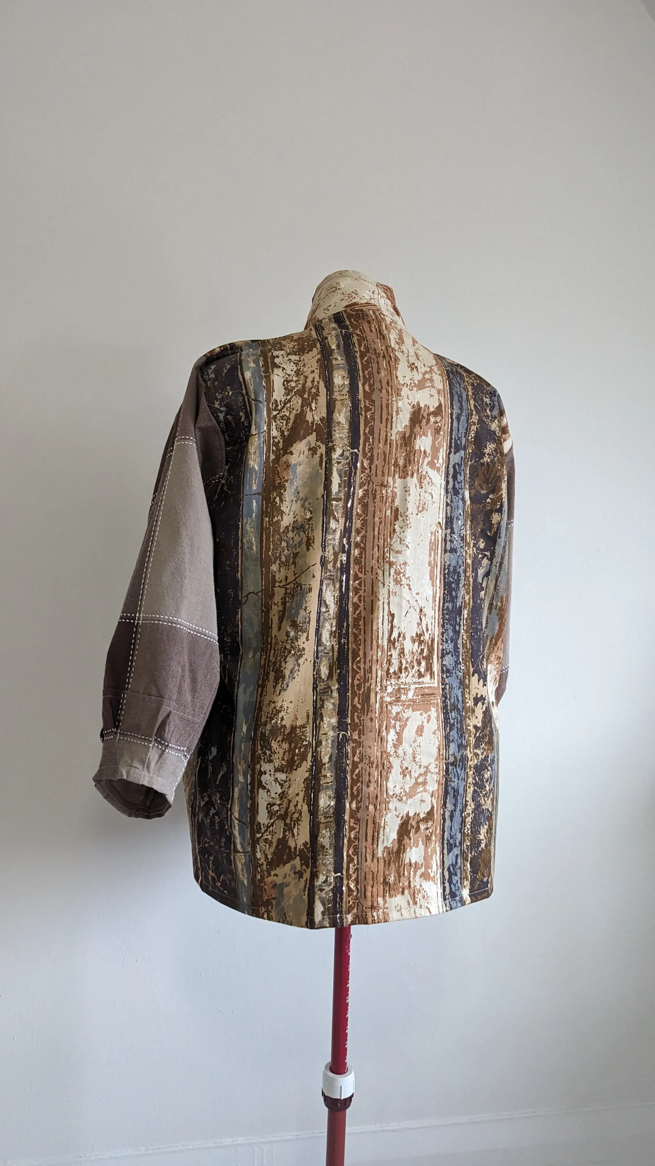 Vivianne Blazer with Upcycled Lightweight Drapery & Vintage Souvenir Travel Patches Size 2X/3X #VIVC6
